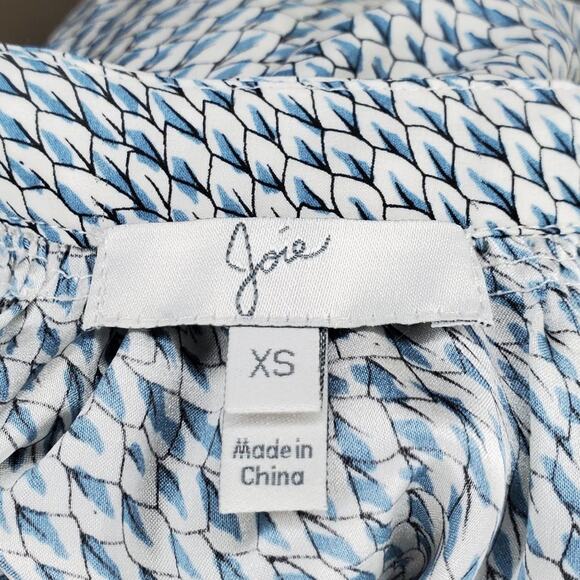 Joie Addie Leaf Print Blouse XS - Picture 6 of 7